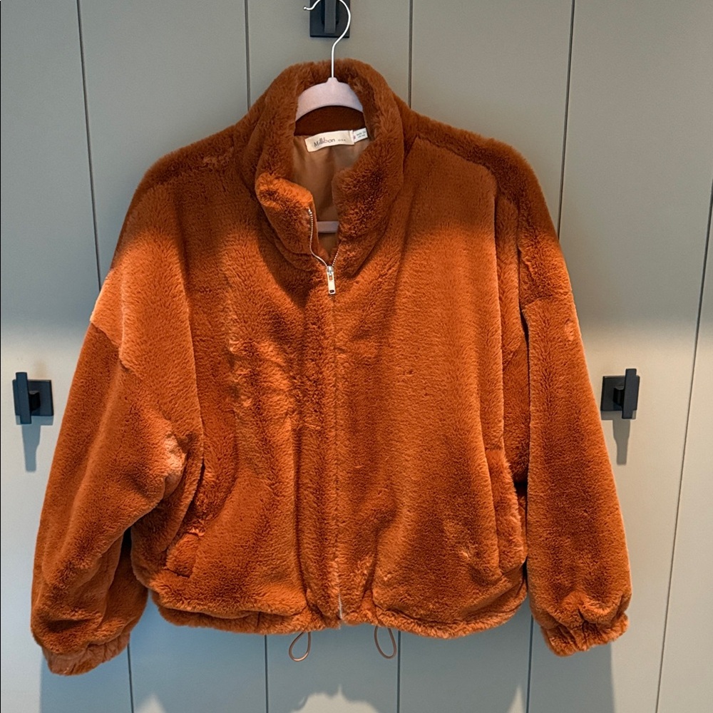 Millibon Rust Teddy Jacket Sz M